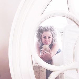 Meet your Posher, Gina